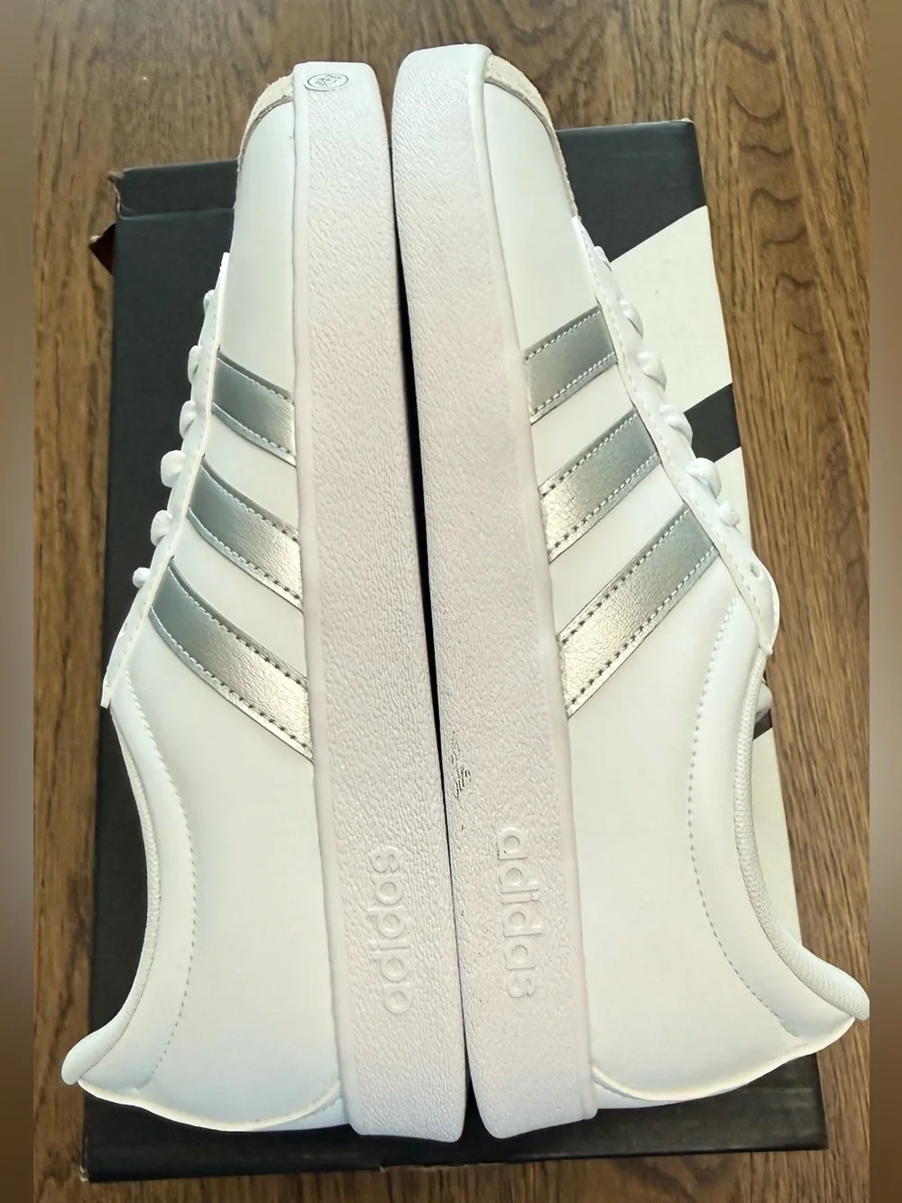 adidas VL Court Base Sneakers - Women's Size 9 - All White - NEW IN BOX